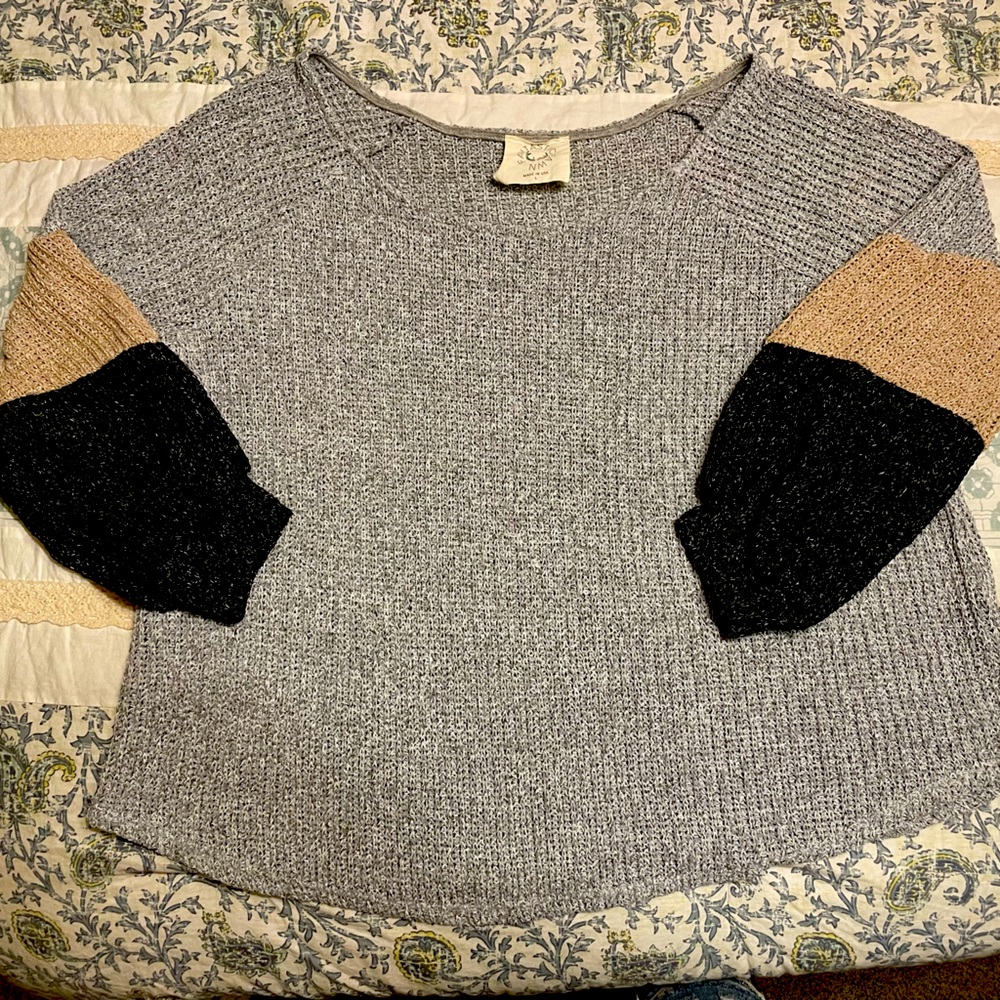 Size L Oversized Sweater